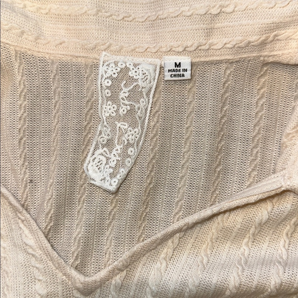 Sadie & Sage Cream Textured Long Sleeve Top size medium boho - Picture 5 of 5